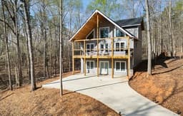 Lake Hartwell Escape - Cabin for groups & families
