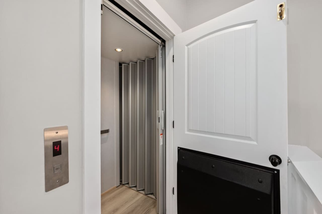 Convenient elevator access making it easy to move between floors.