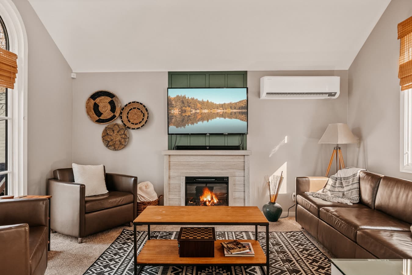 Bright Oak Cabin