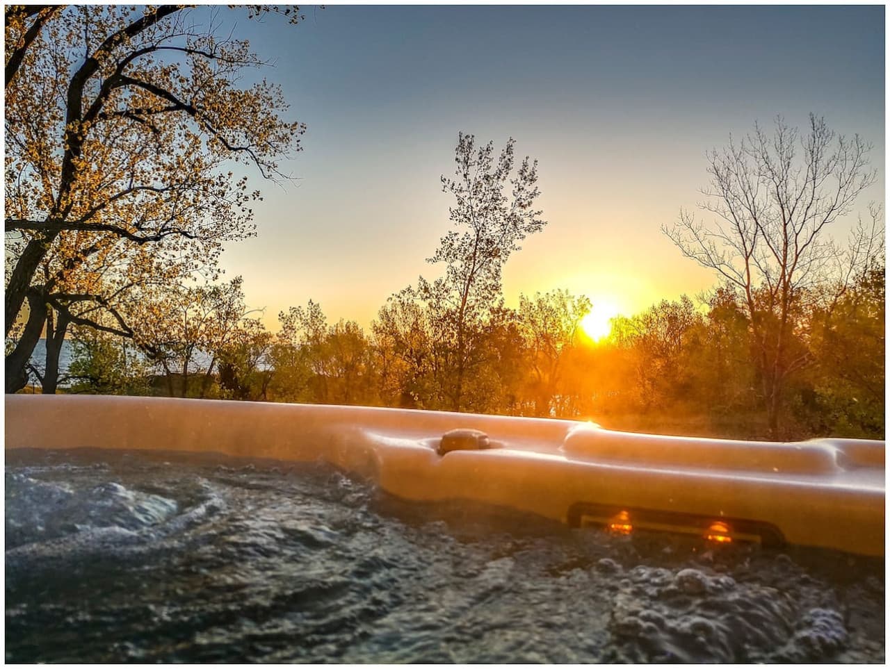 Watch the sun rise over the National Lakeshore from the East Portico 8-person hot tub.