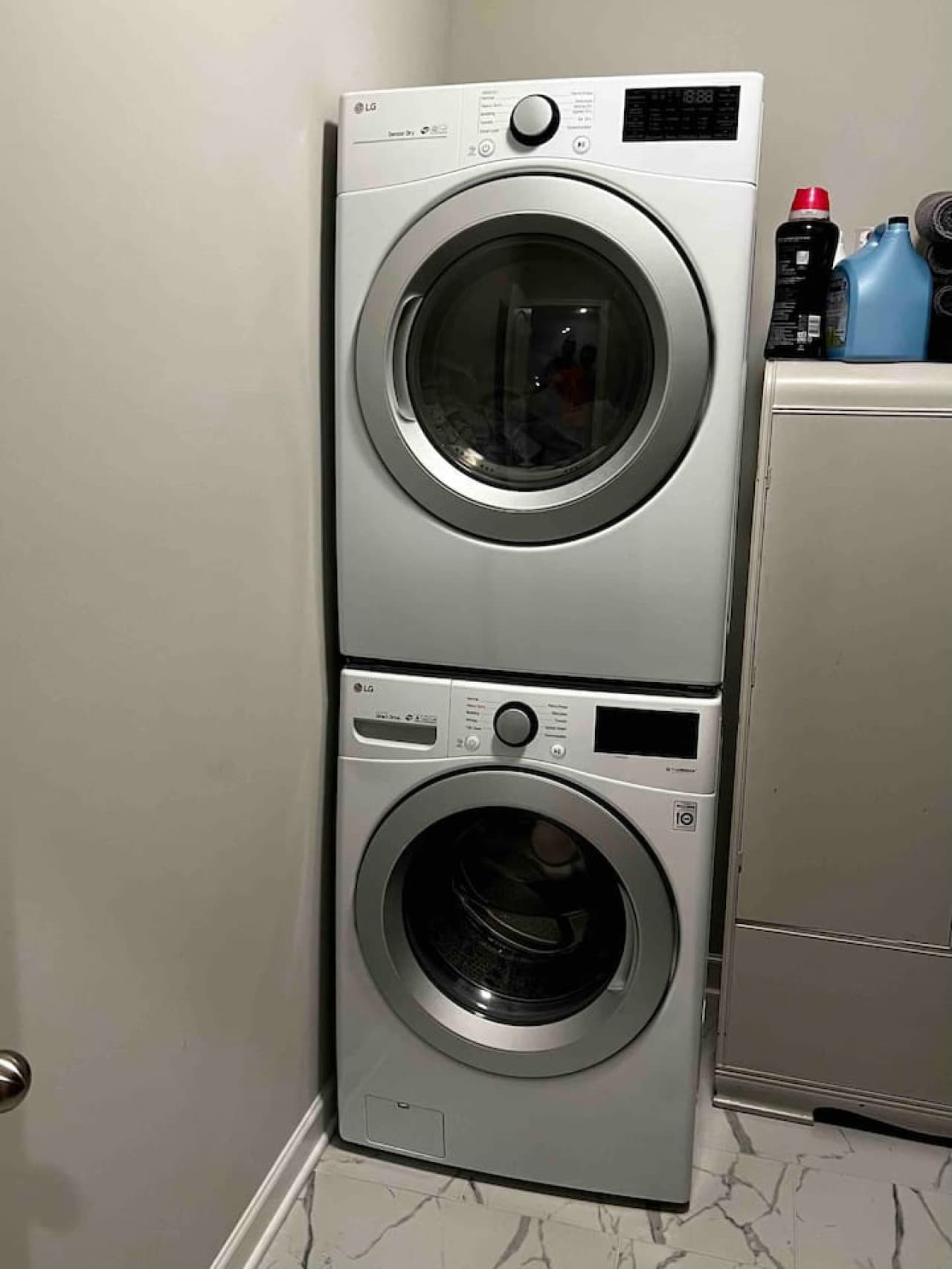 Walk in closet offers plenty of space for your belongings plus a full size washer/dryer.