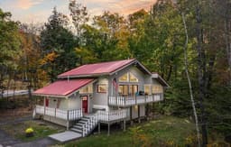 High Pines Chalet | Hot tub, Minutes to Attitash