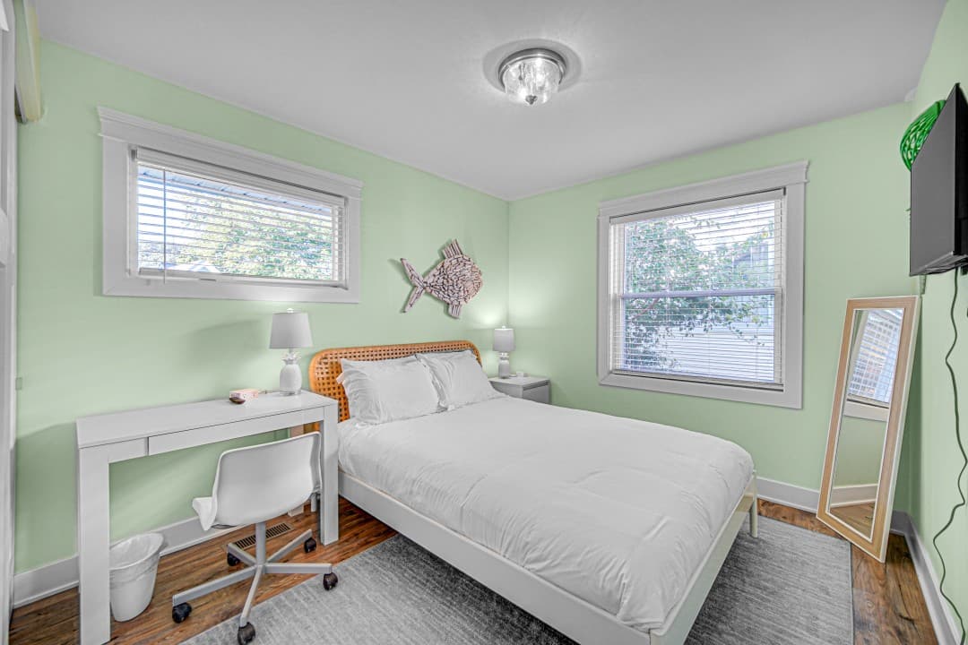 Gallery Image 12