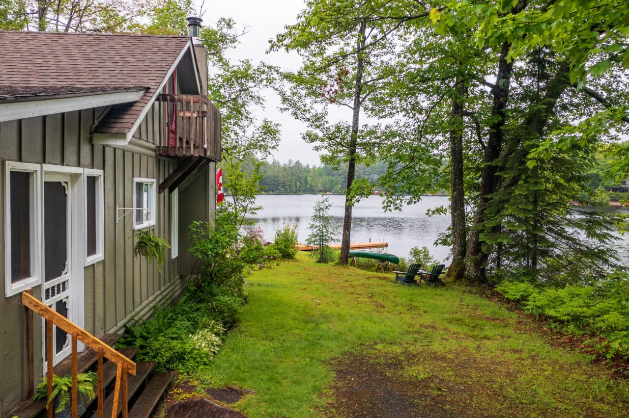 027-027-431OtterLakeRd-FULL.jpg