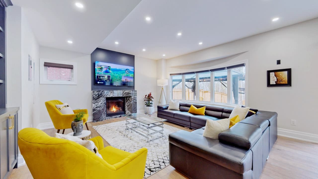 Family Modern walkout basement w/ Sauna + Ski Resort 30min