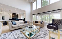 Lucky Mansion - a Luxury Villa in Fort Erie !