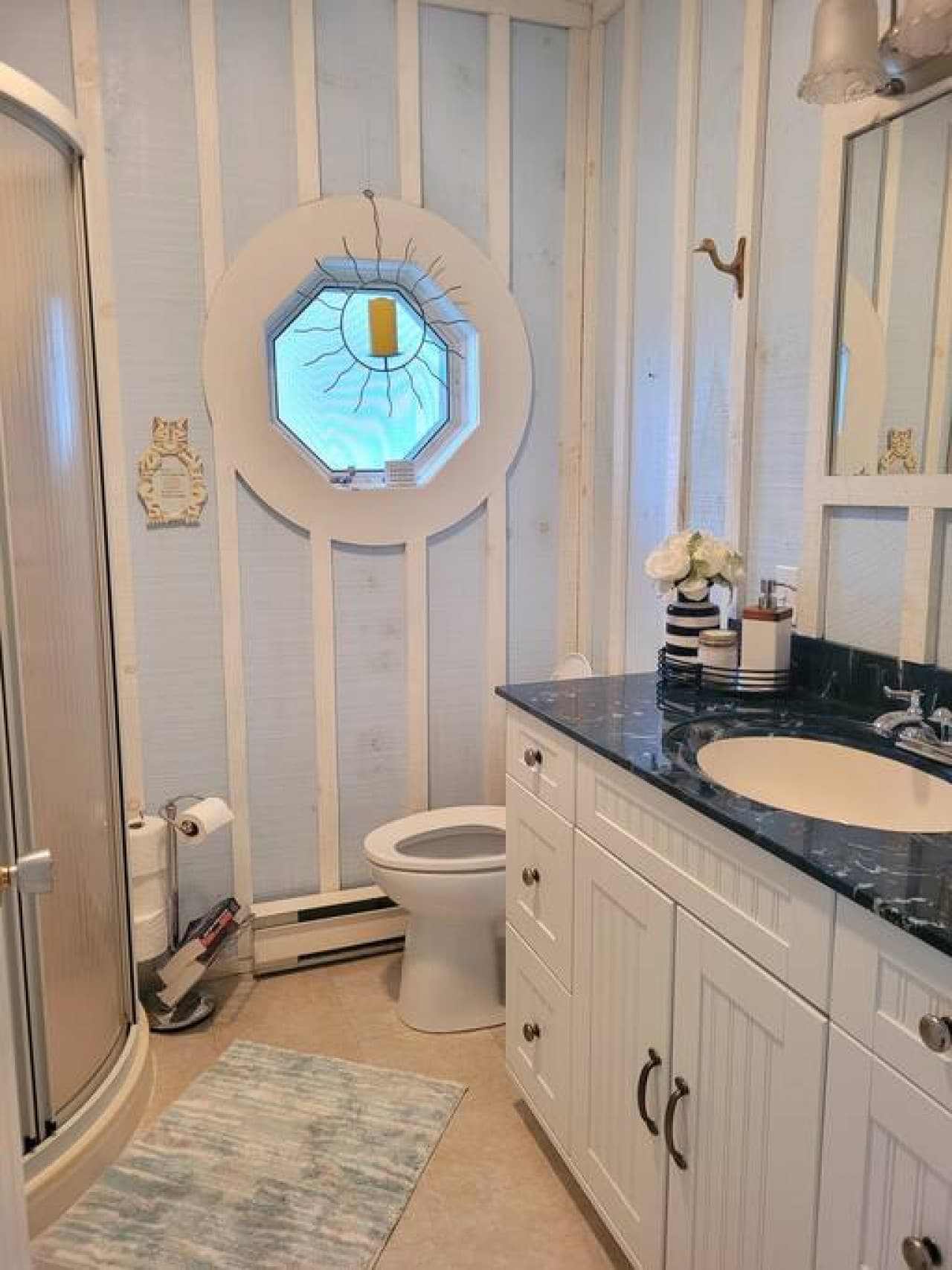 3 piece washroom.