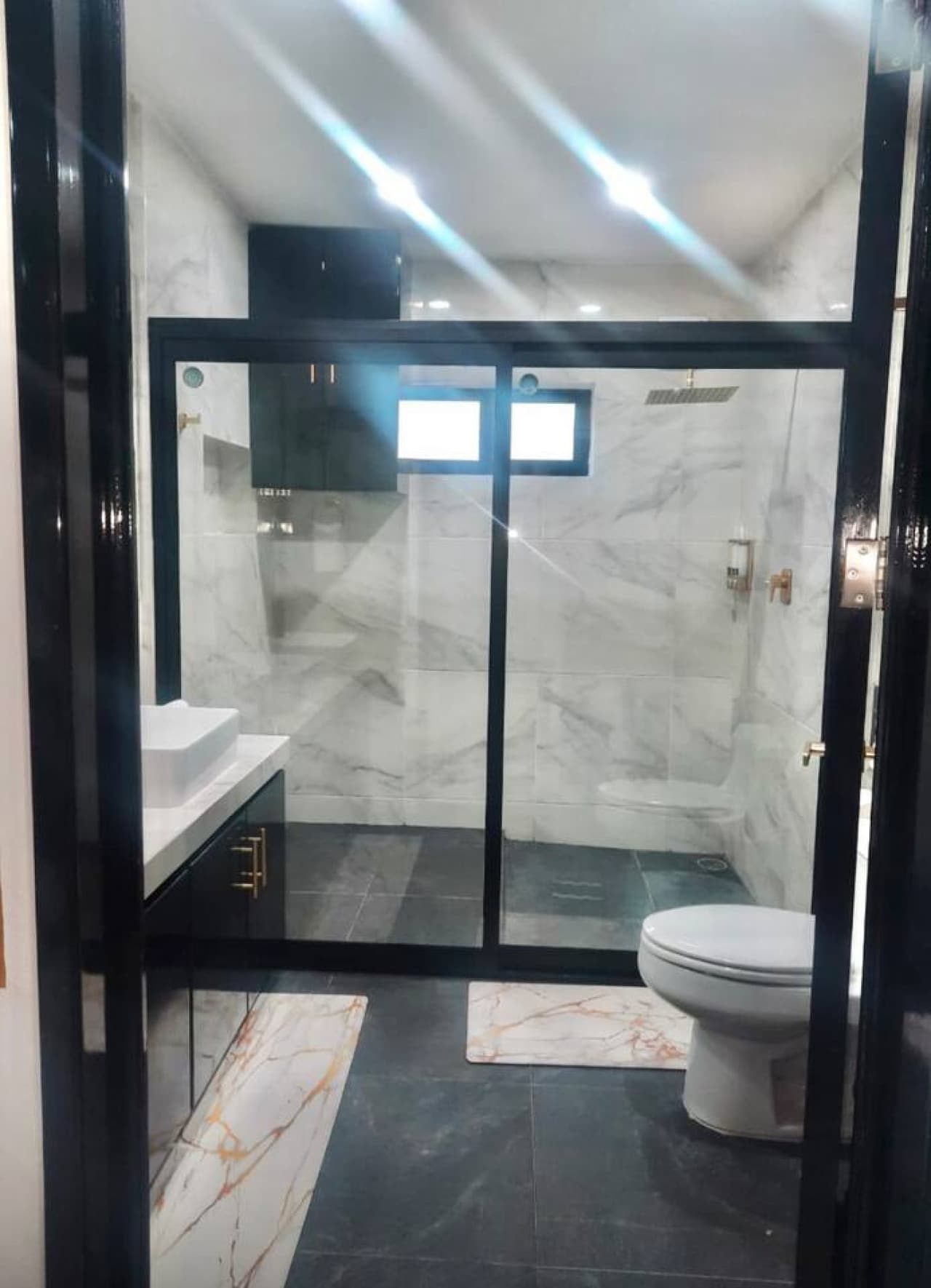 Extra Large Hot or Cold Shower