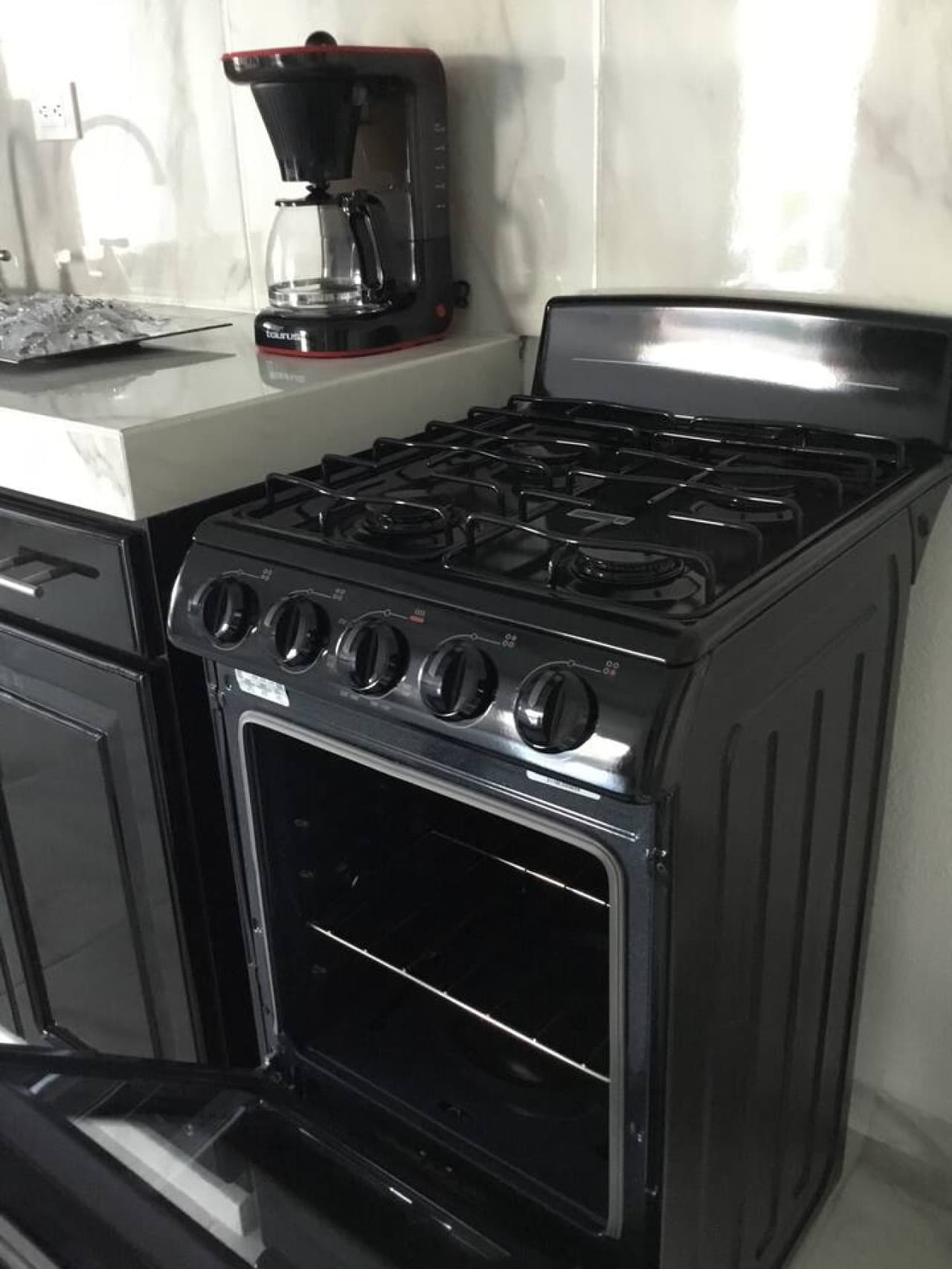 Stove & Coffee Maker Home Comfort