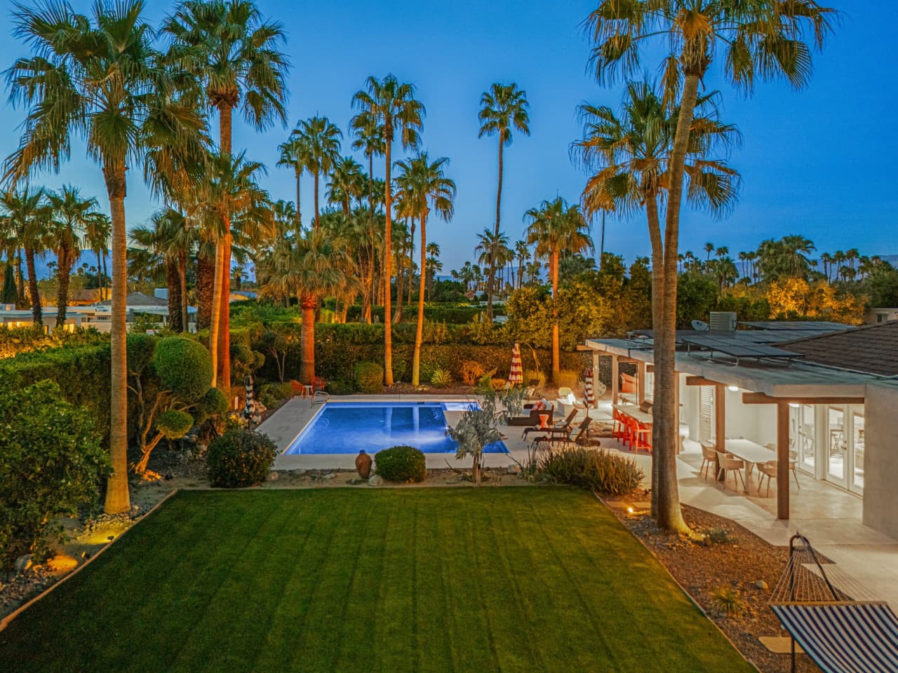 Oasis Del Sol
