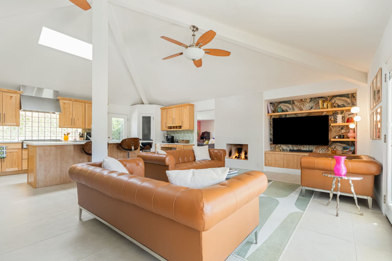 67-web-or-mls-Cerritos_067.jpg