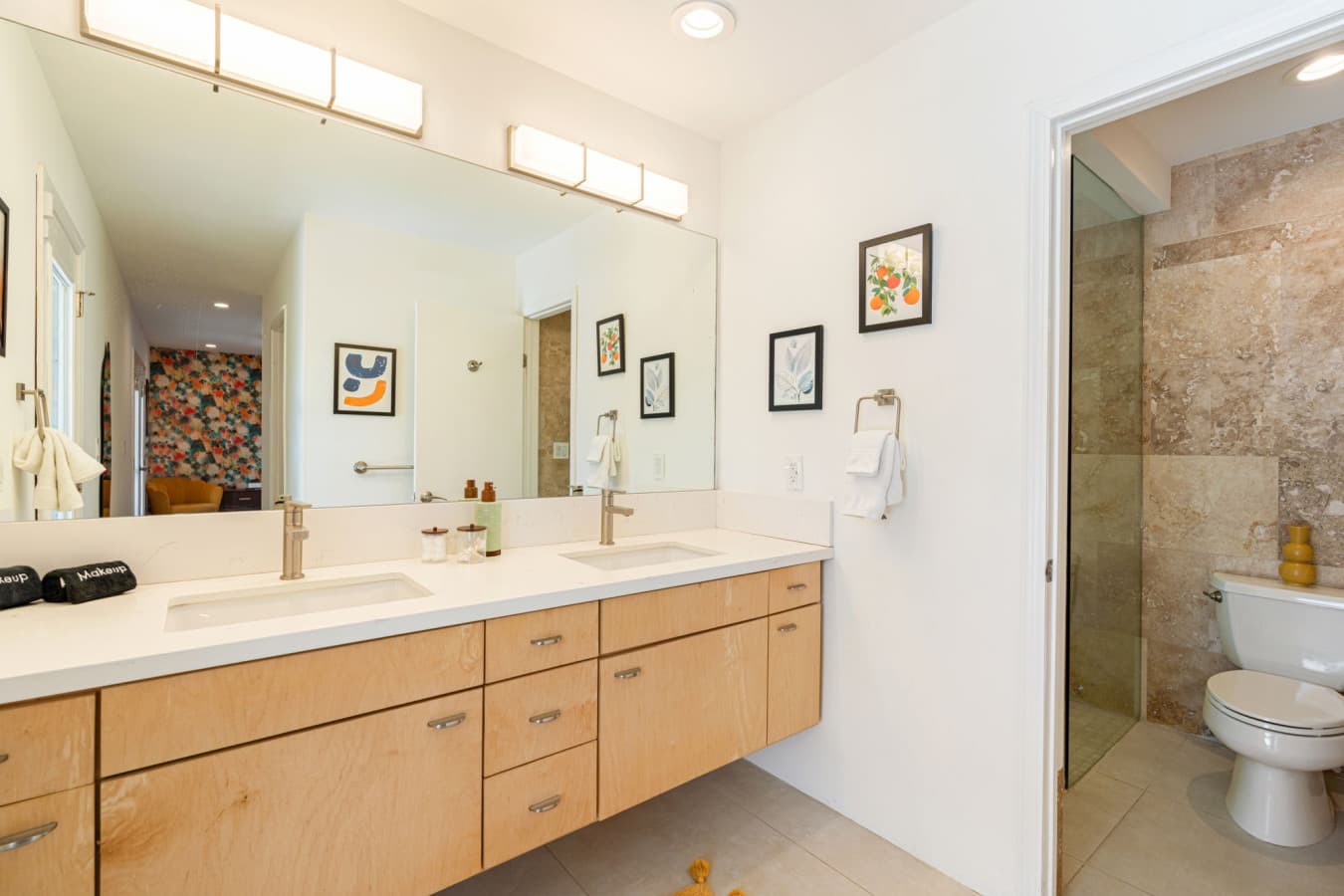 17-web-or-mls-Cerritos_017.jpg