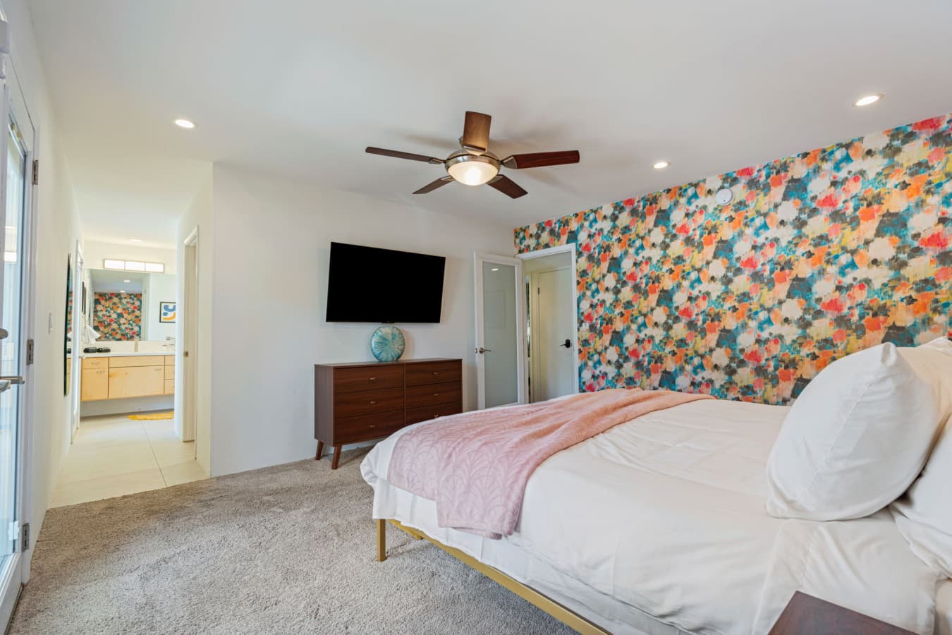 15-web-or-mls-Cerritos_015.jpg