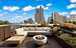 Rooftop Urban Retreat