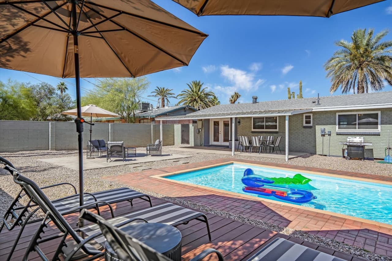 Tucson Oasis