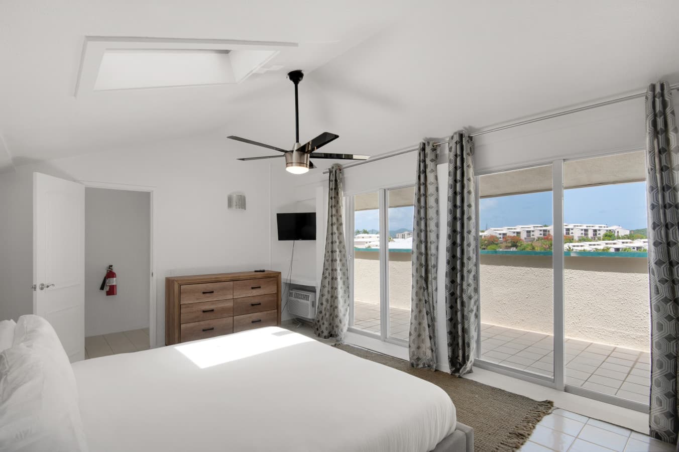 CowpetBayWest_46_20190720_071.jpg
