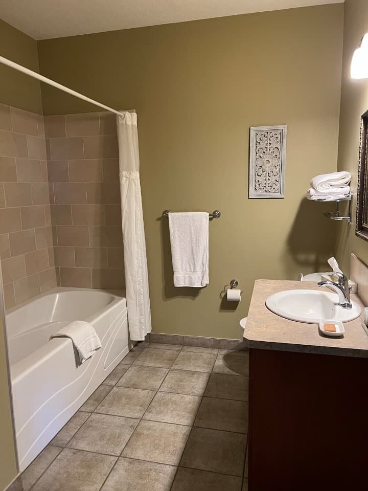 Gallery Image 15