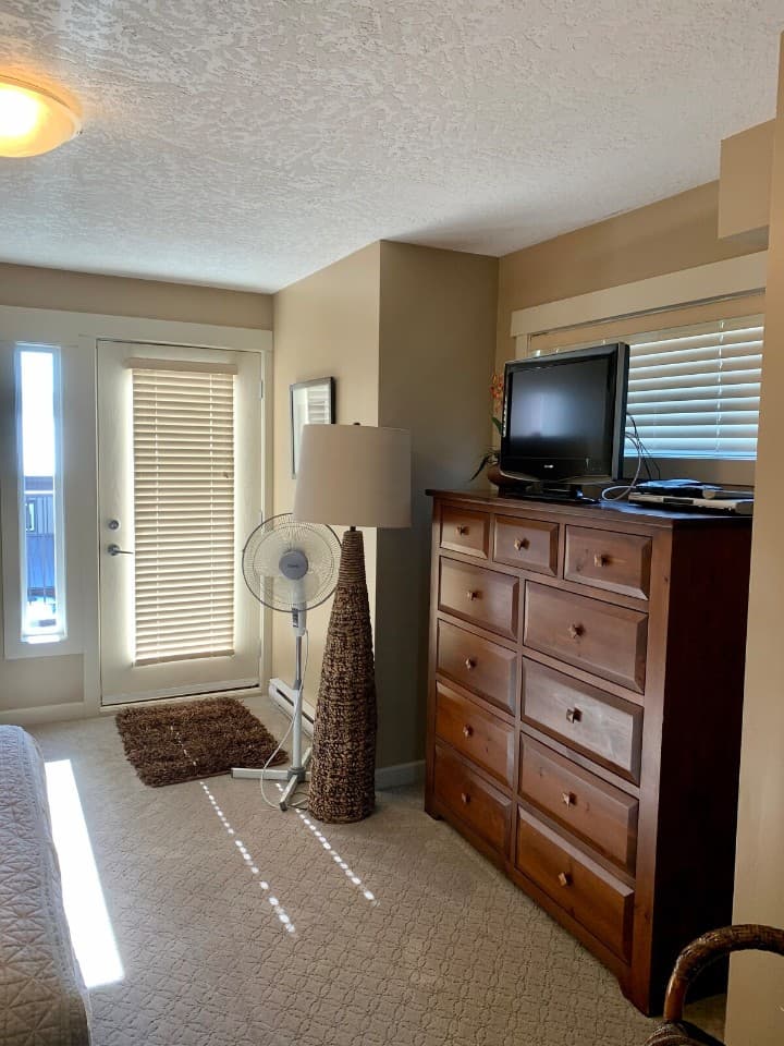 Gallery Image 31