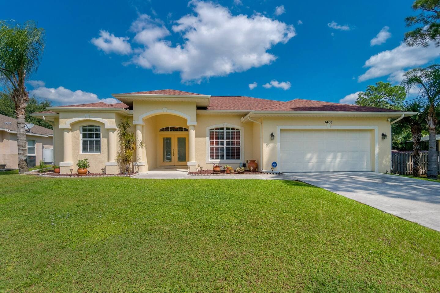 North Port House Spacious Elegant &  Always Clean