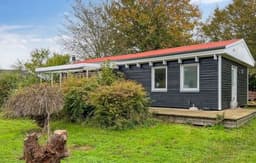 "Anni" - 250m from the sea