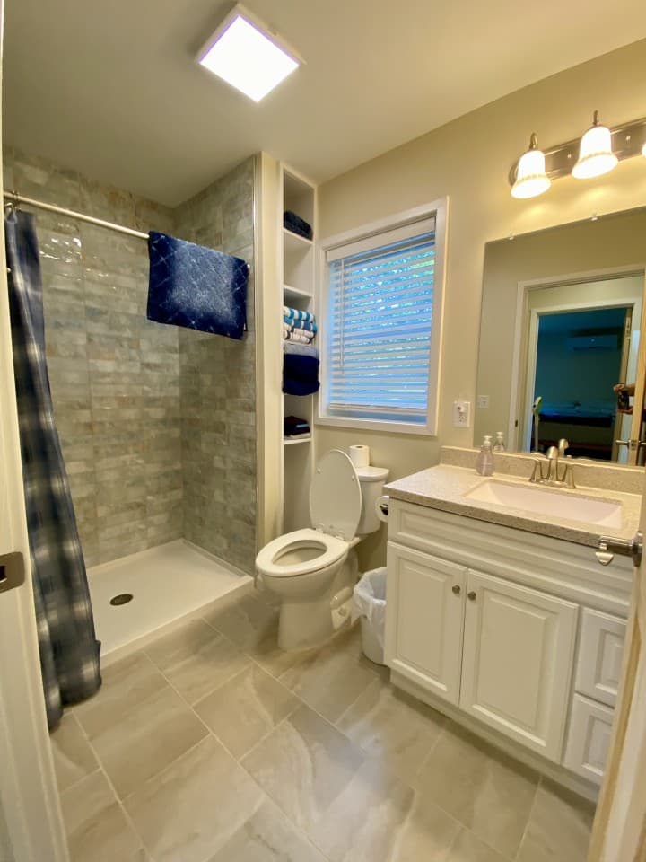 Gallery Image 13