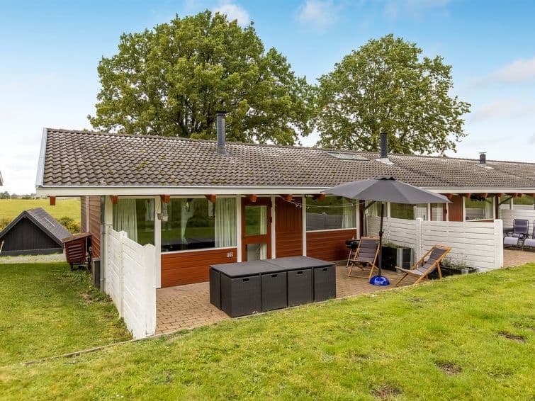 "Annrike" - 200m from the sea