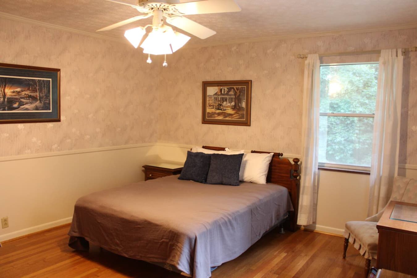 Gallery Image 12