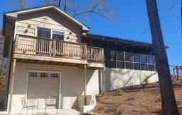 Catfish Cove at Watts bar Lake