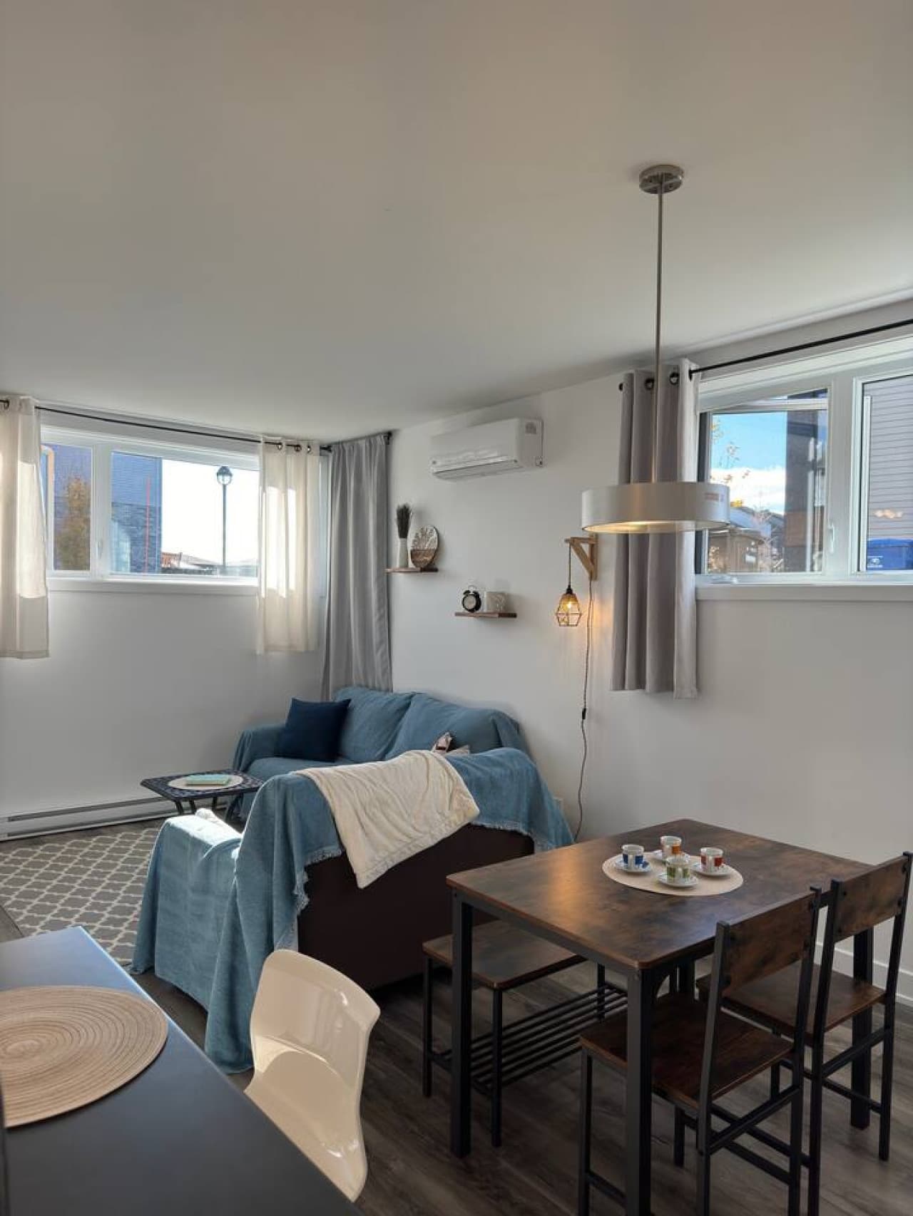 Logement complet près du centre-ville