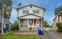 Riviera Escape: Spa & Waterfront