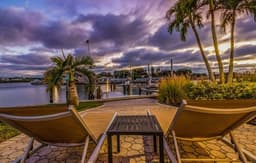 Azule - Waterfront Villa with Private Dock