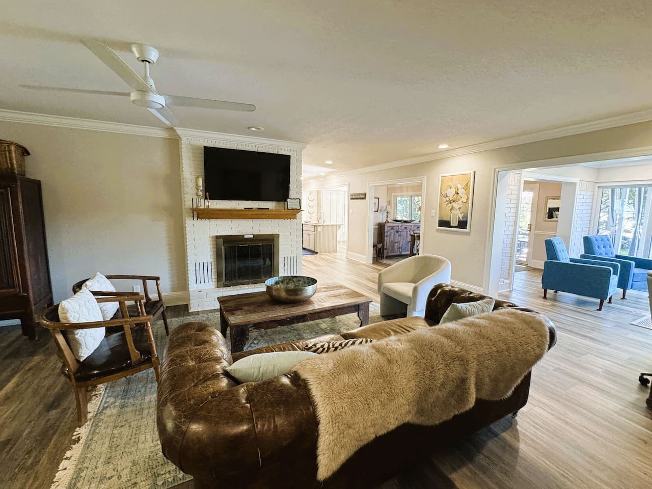 Gallery Image 18