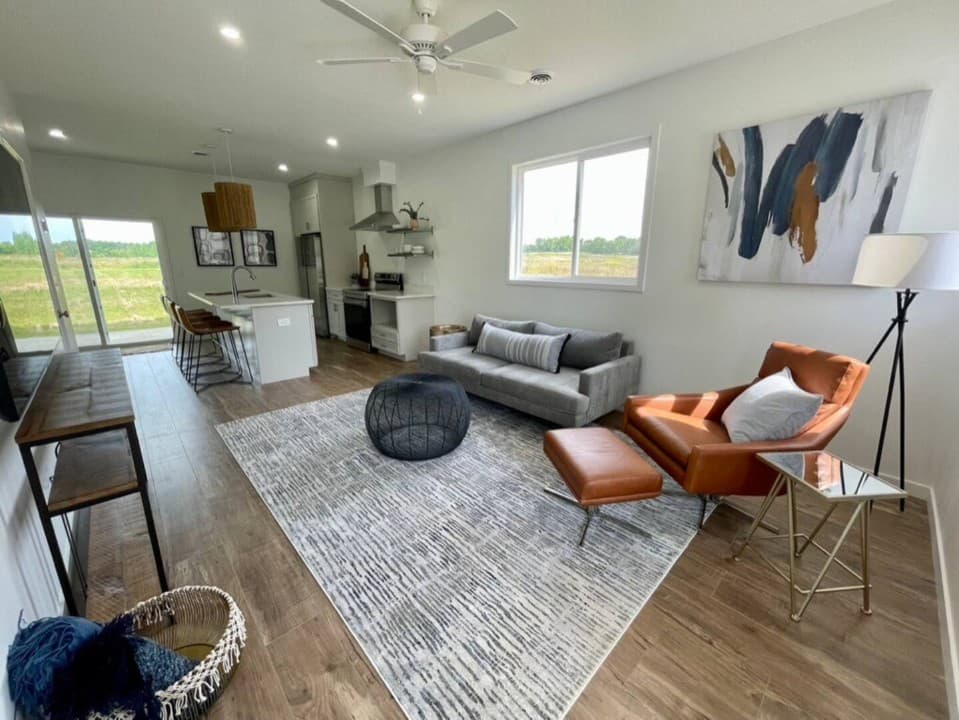 3-Bedroom Townhome at Buckeye Lake - "Juanita"