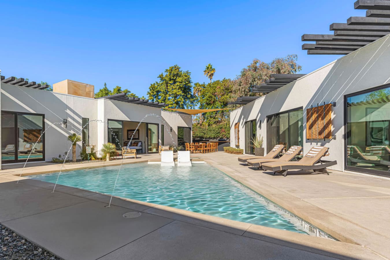 Spectacular Resort-Style Oasis