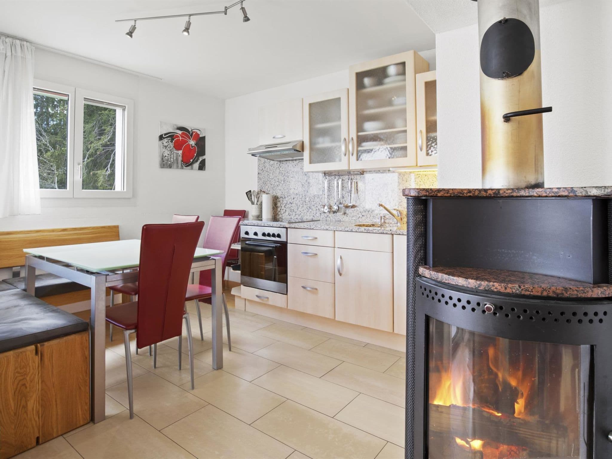 Kitchen / Dining Room