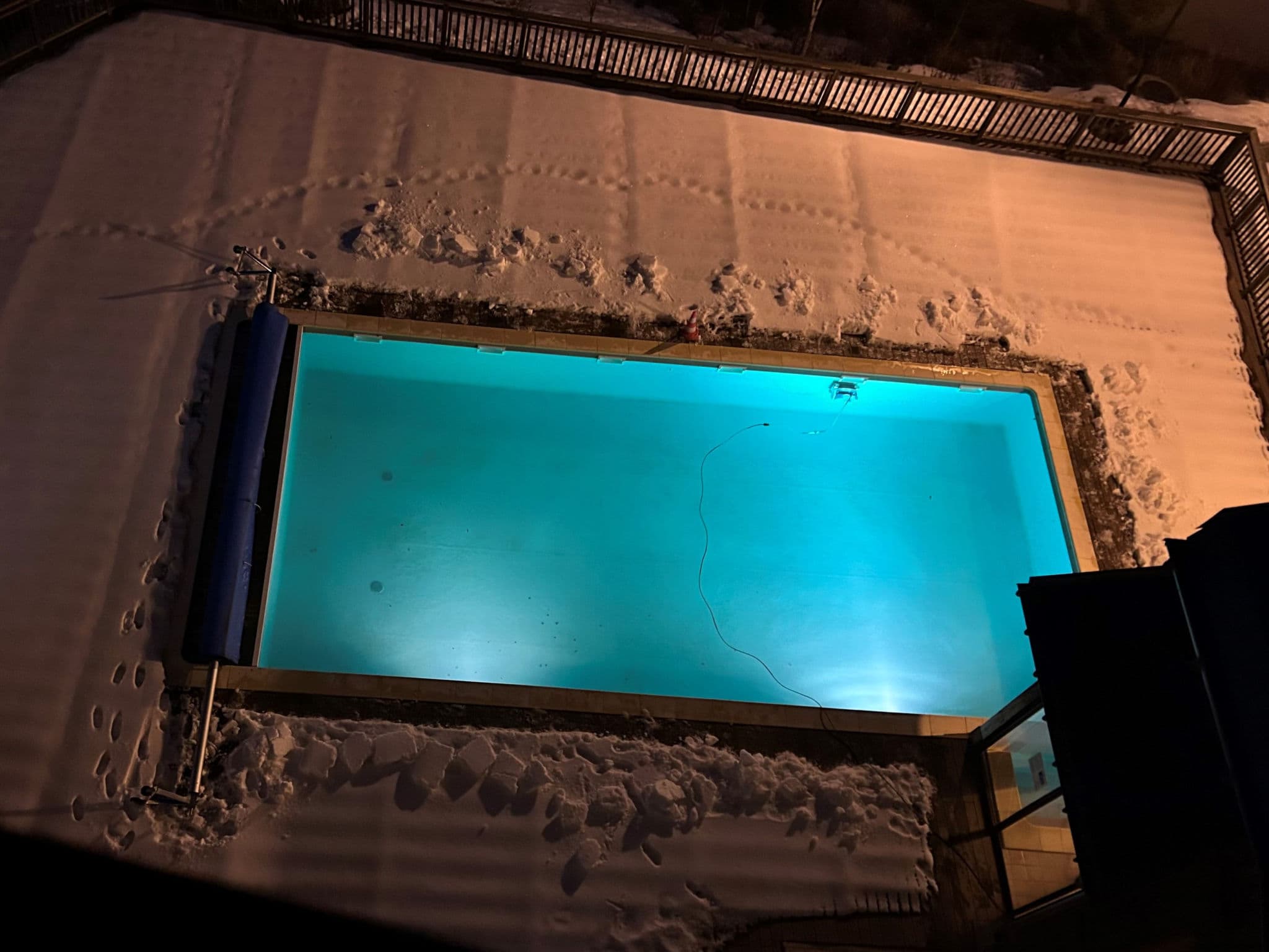 Pool Indoor
