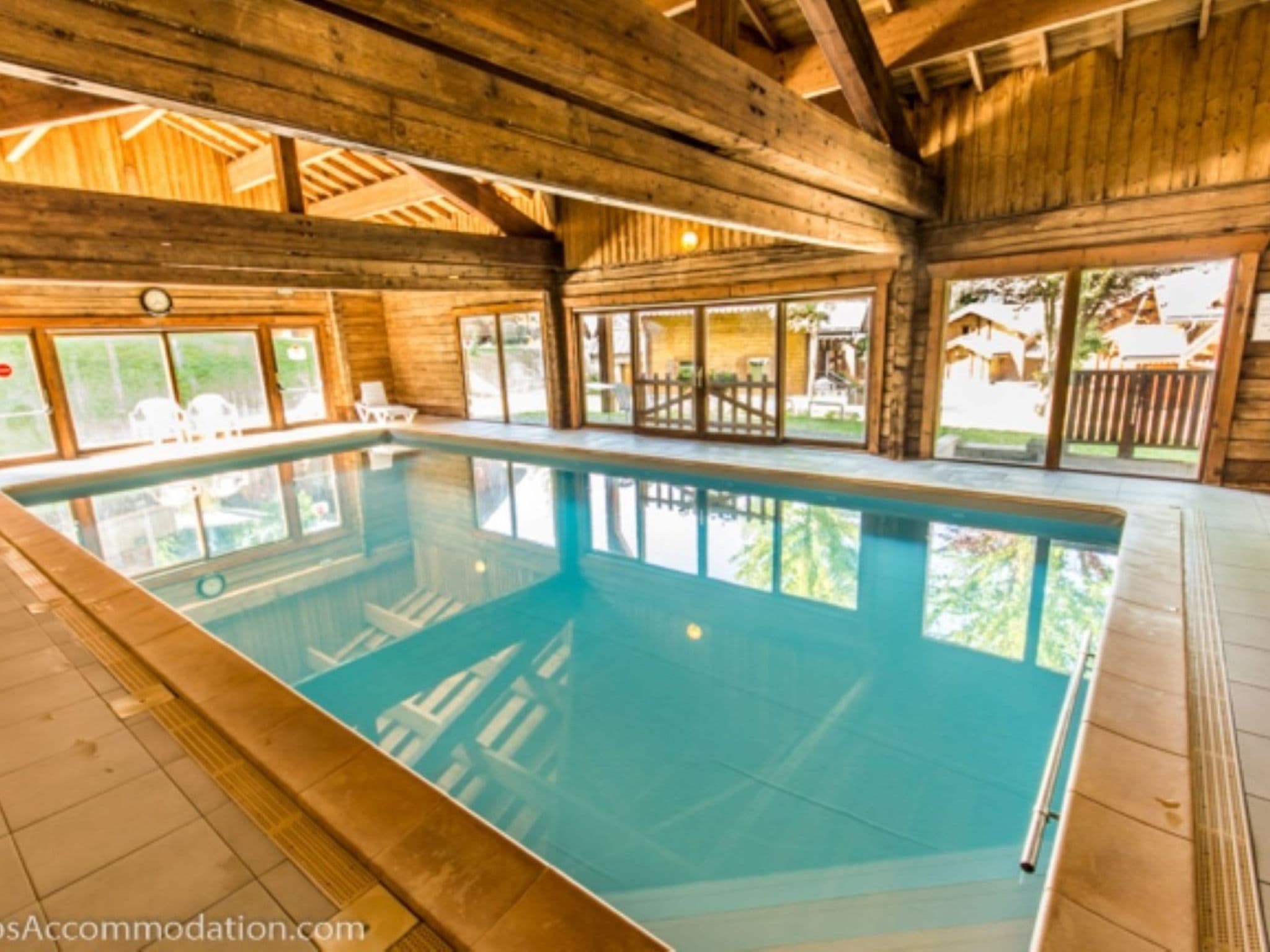 Pool Indoor