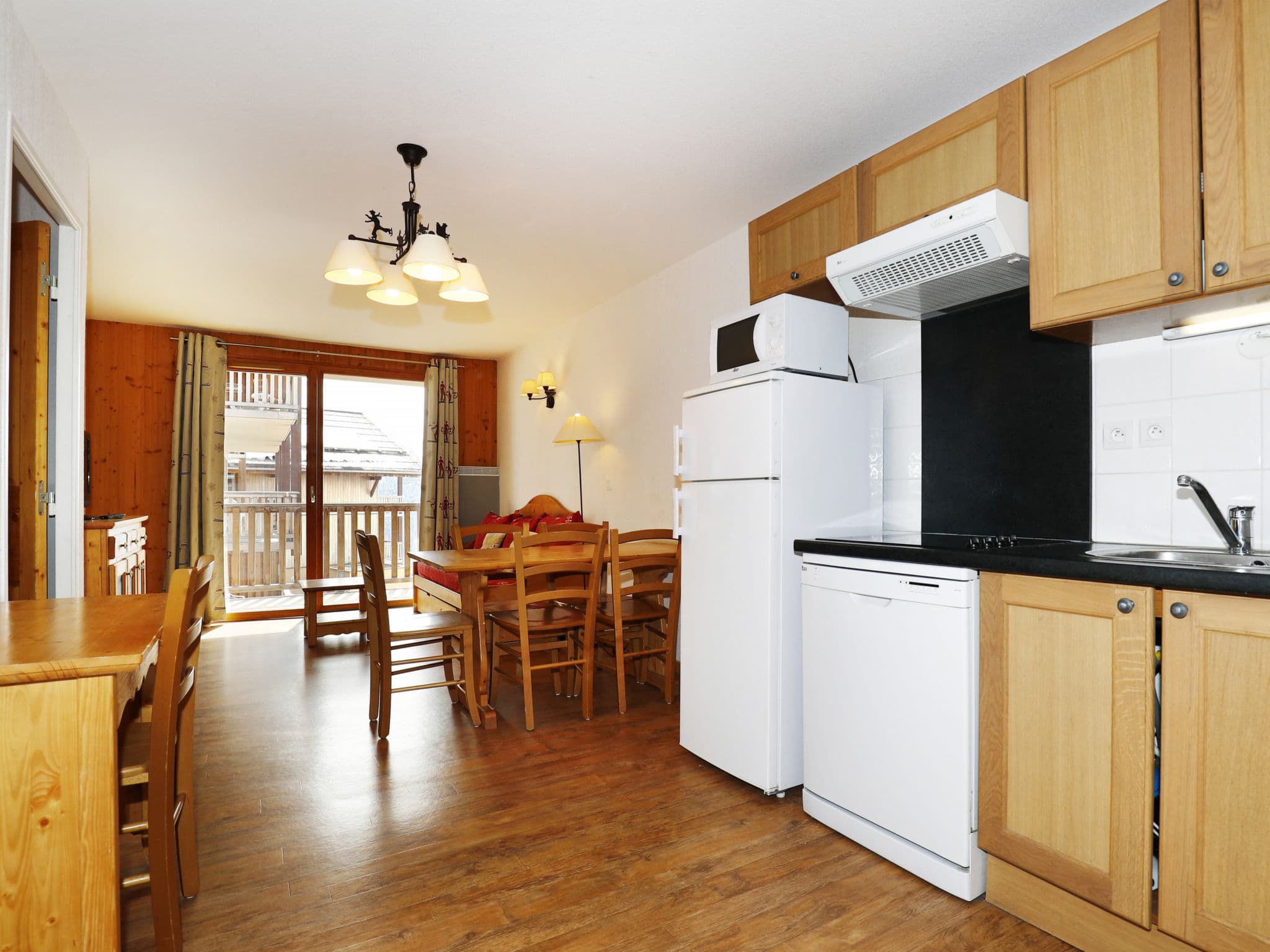 Kitchen / Dining Room
