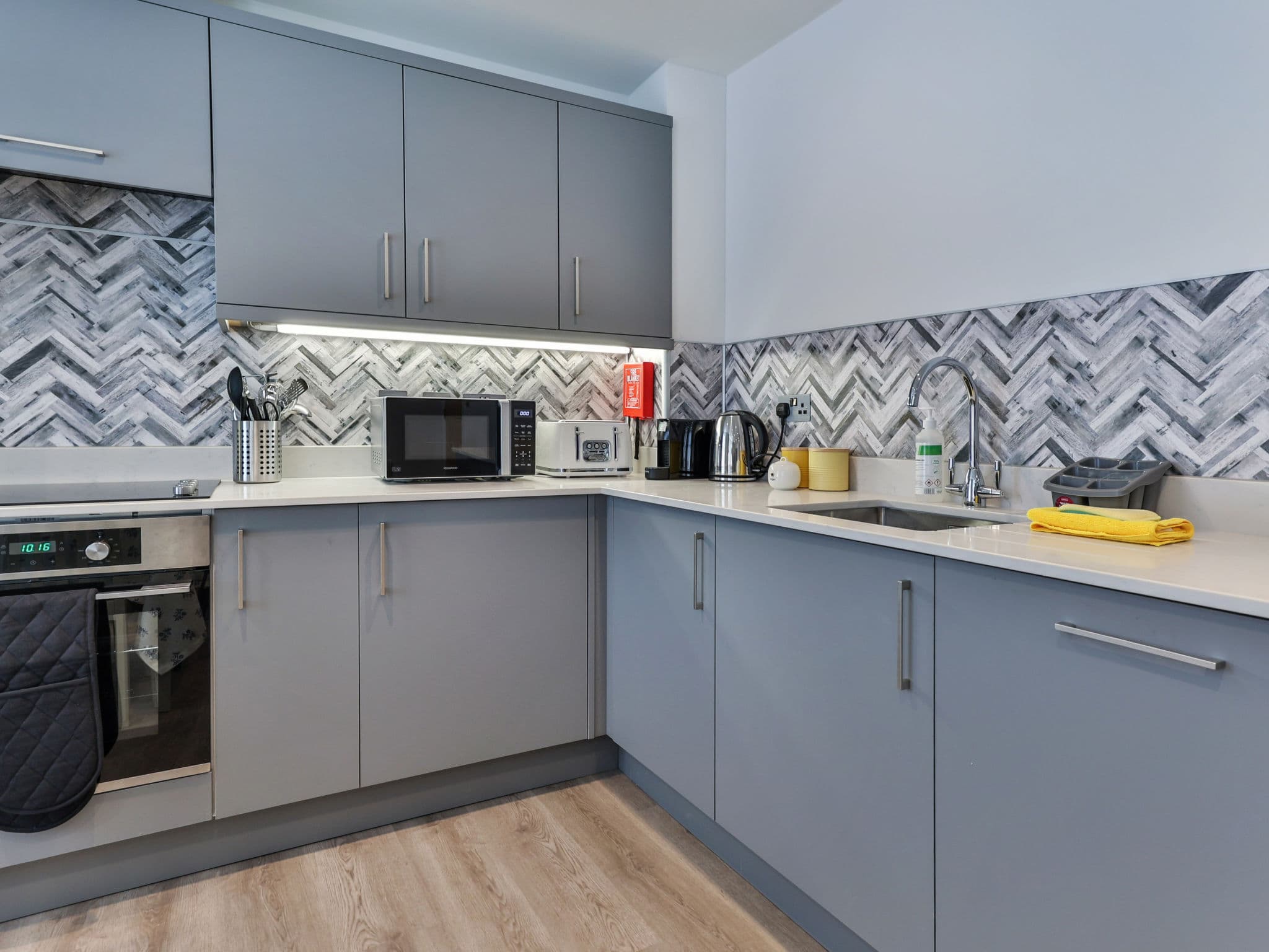 Kitchen / Dining Room