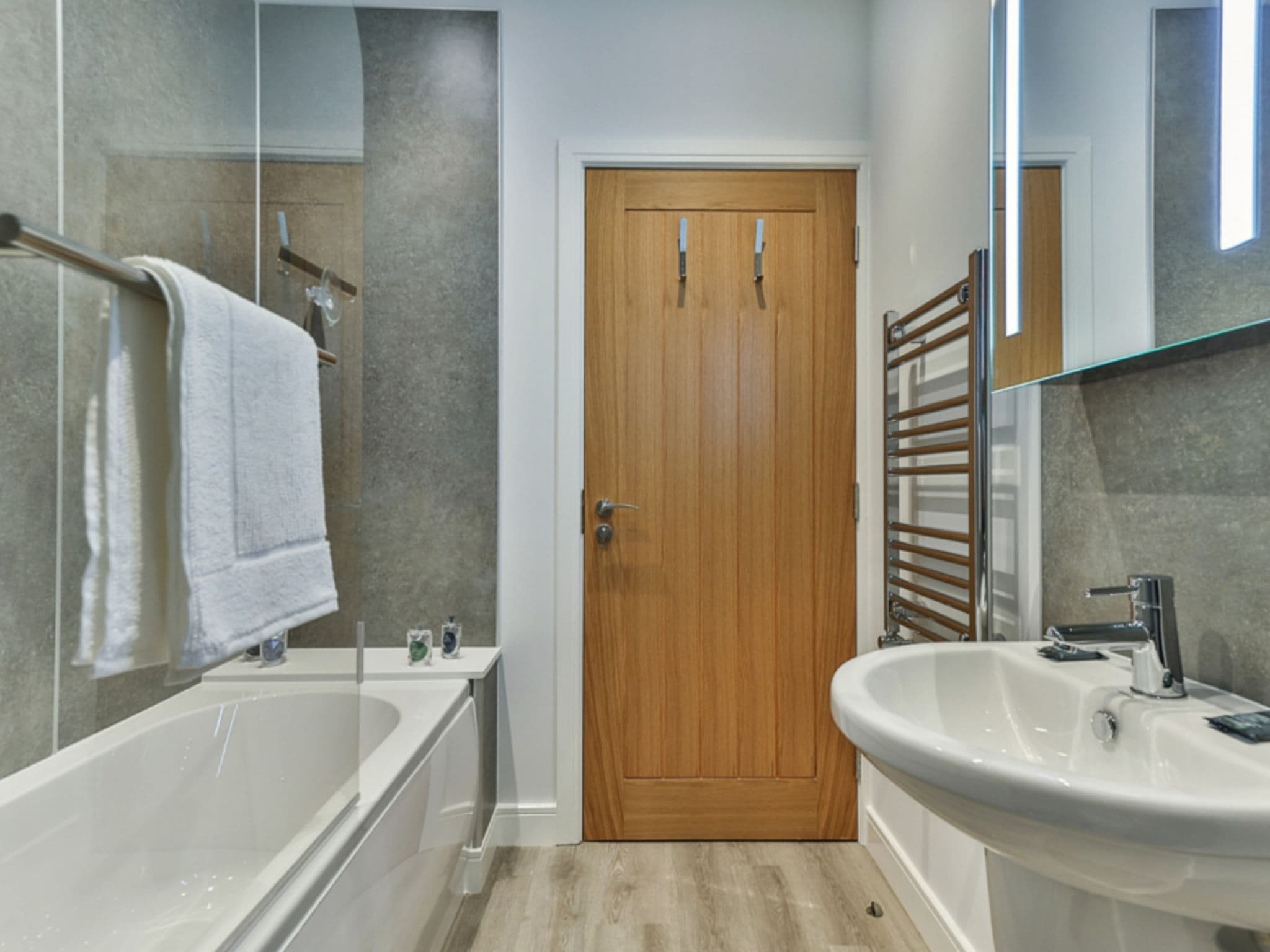 Bathroom / Wellness
