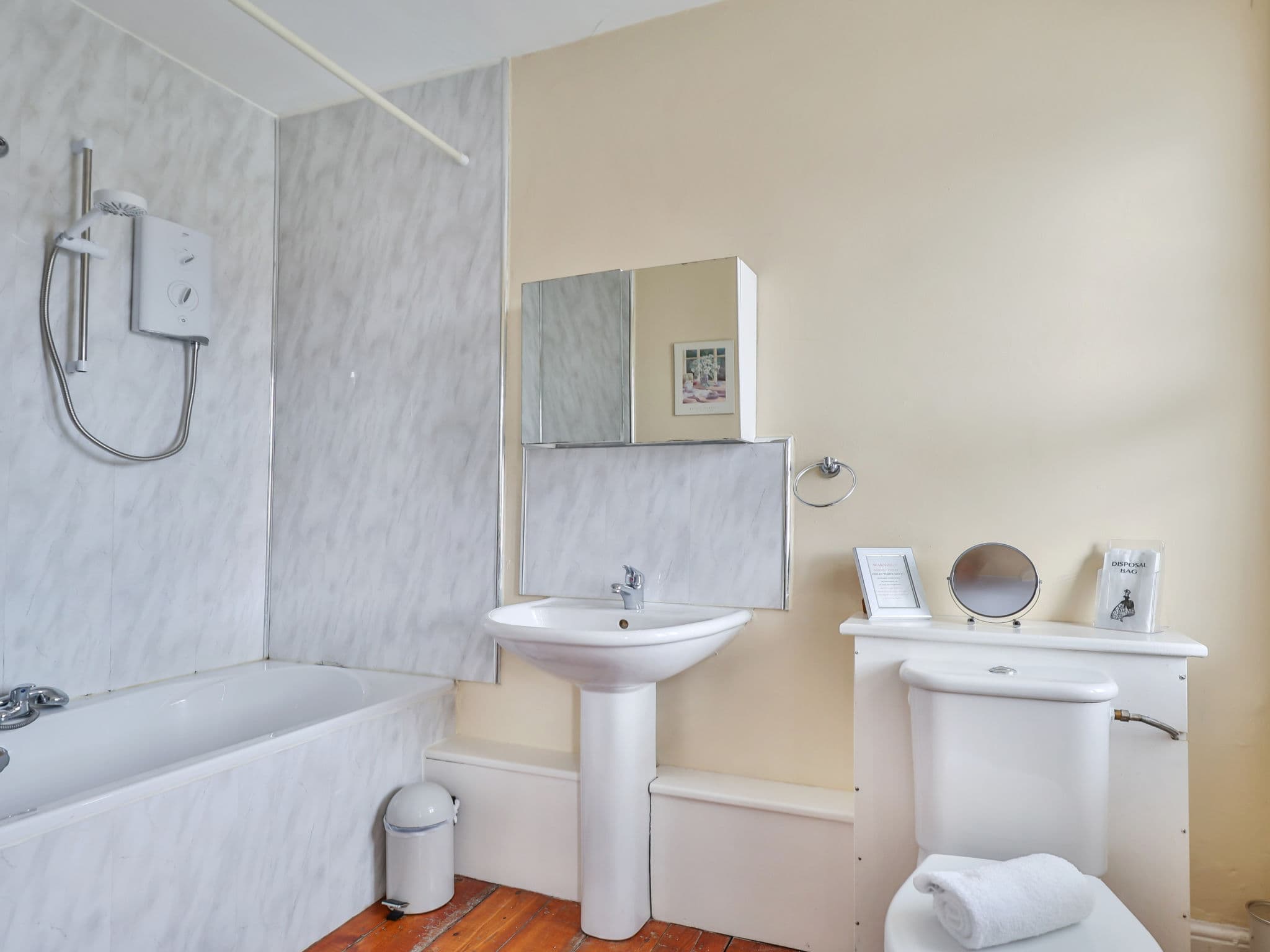 Bathroom / Wellness