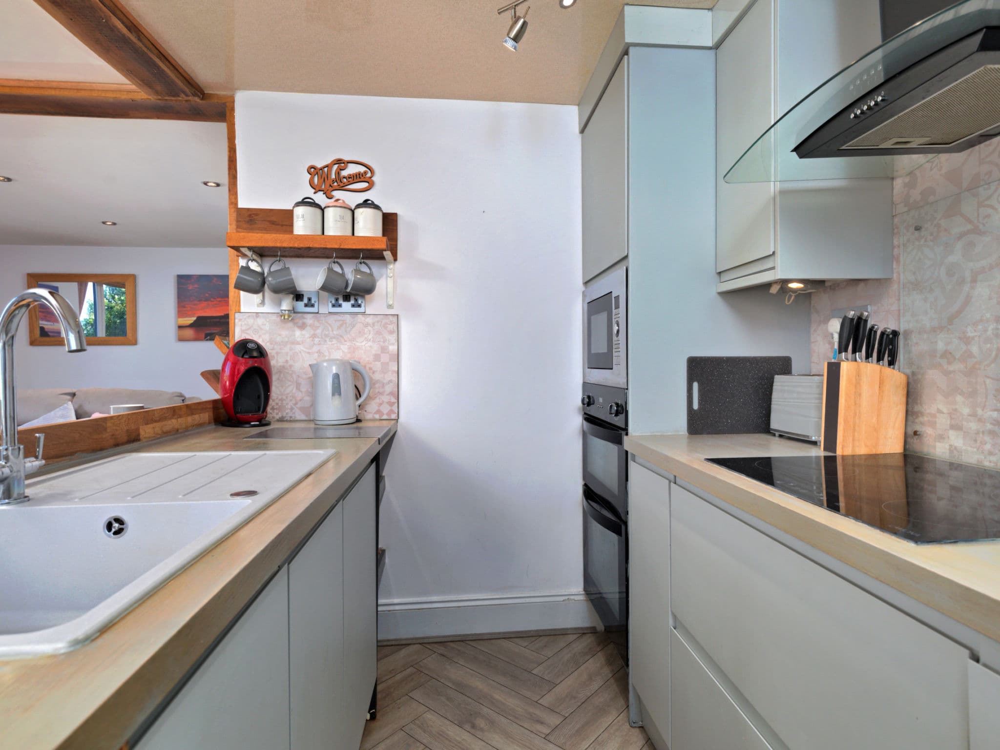 Kitchen / Dining Room