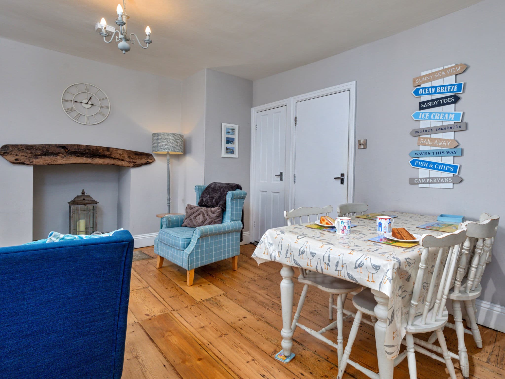 Kitchen / Dining Room