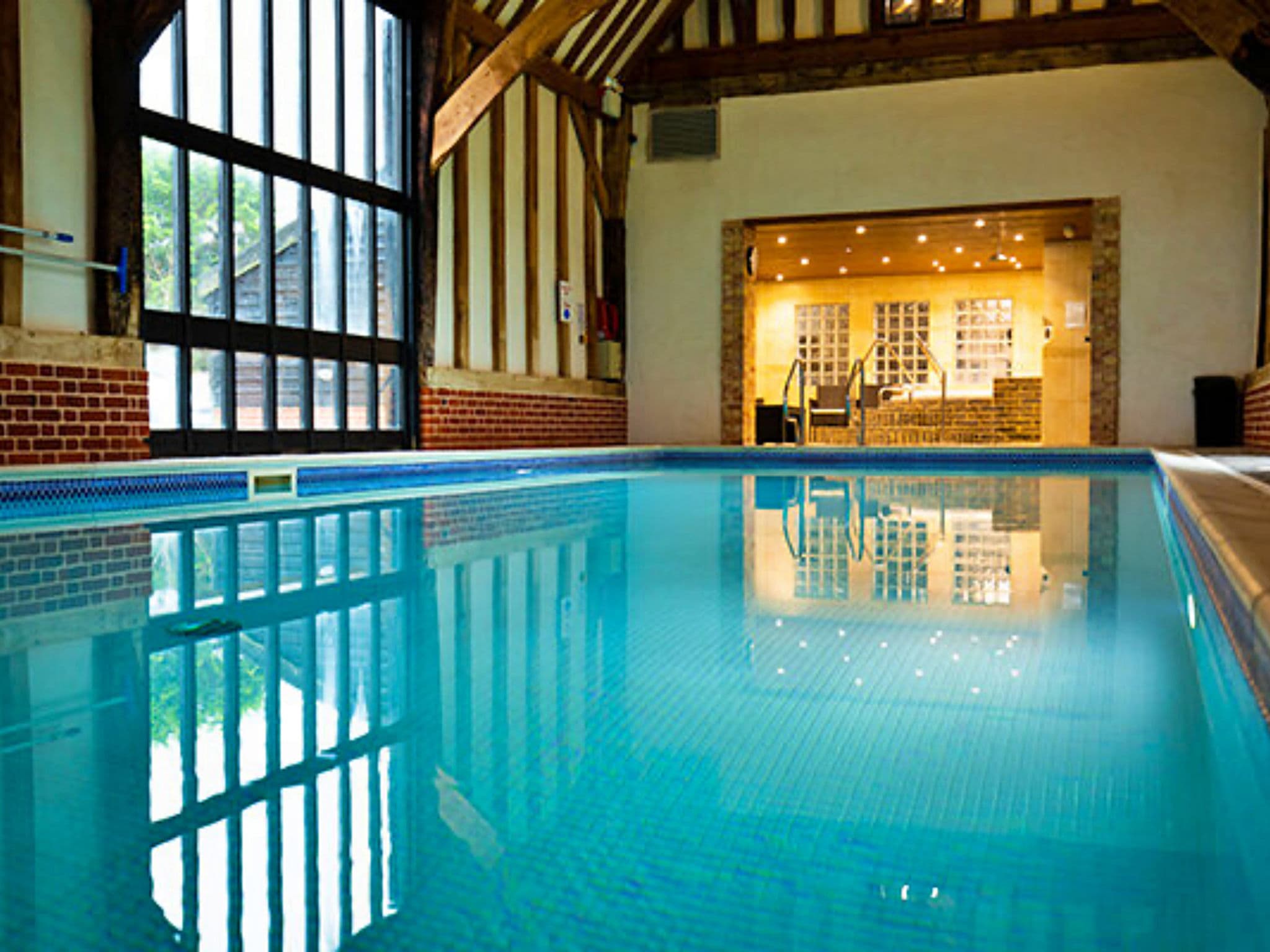Pool Indoor