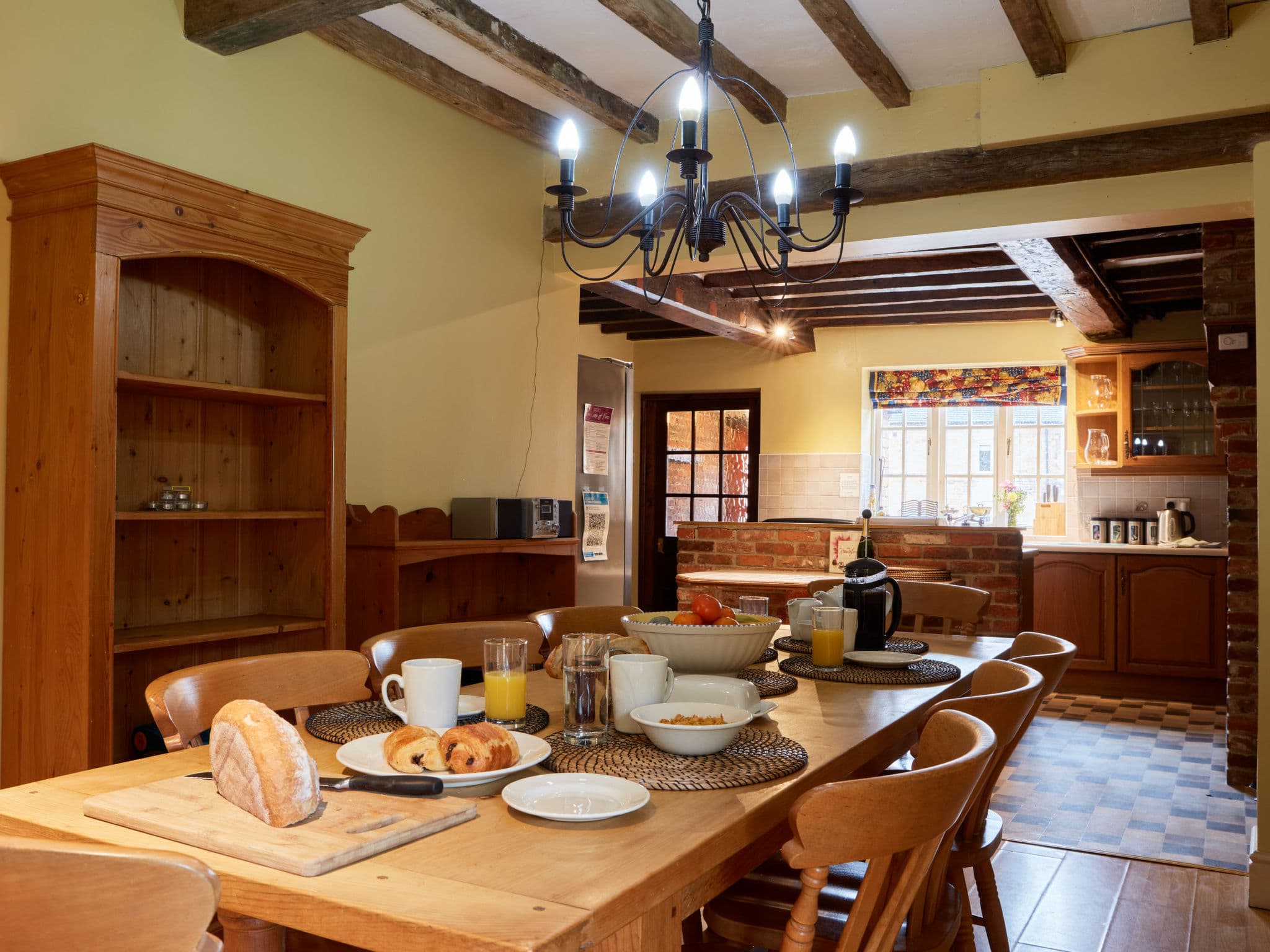 Kitchen / Dining Room
