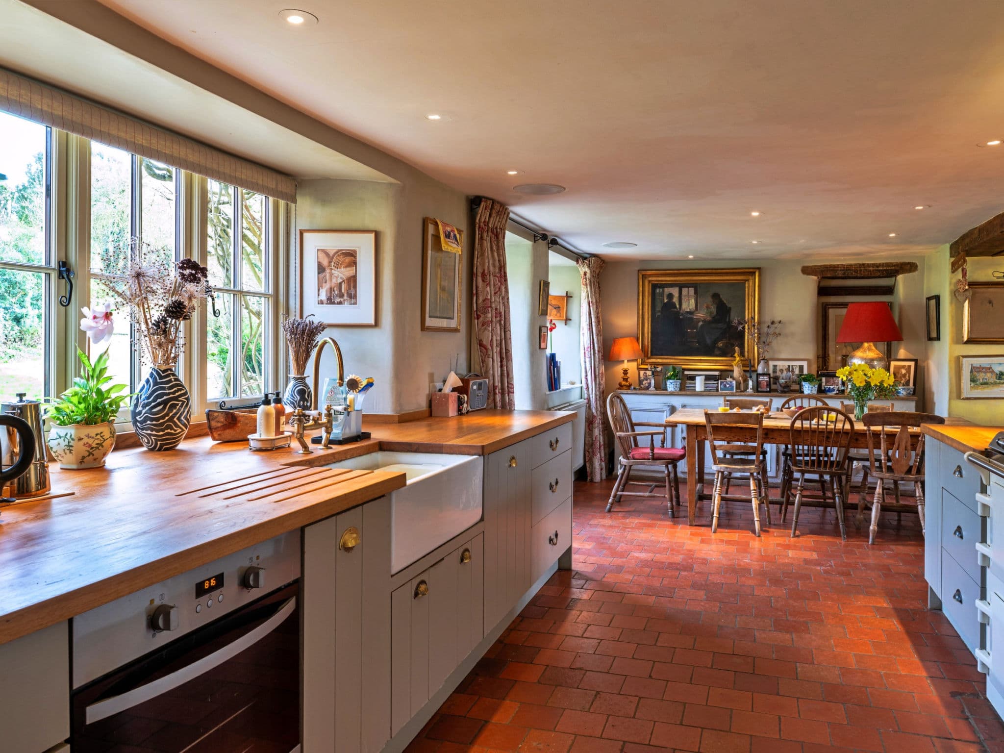 Kitchen / Dining Room