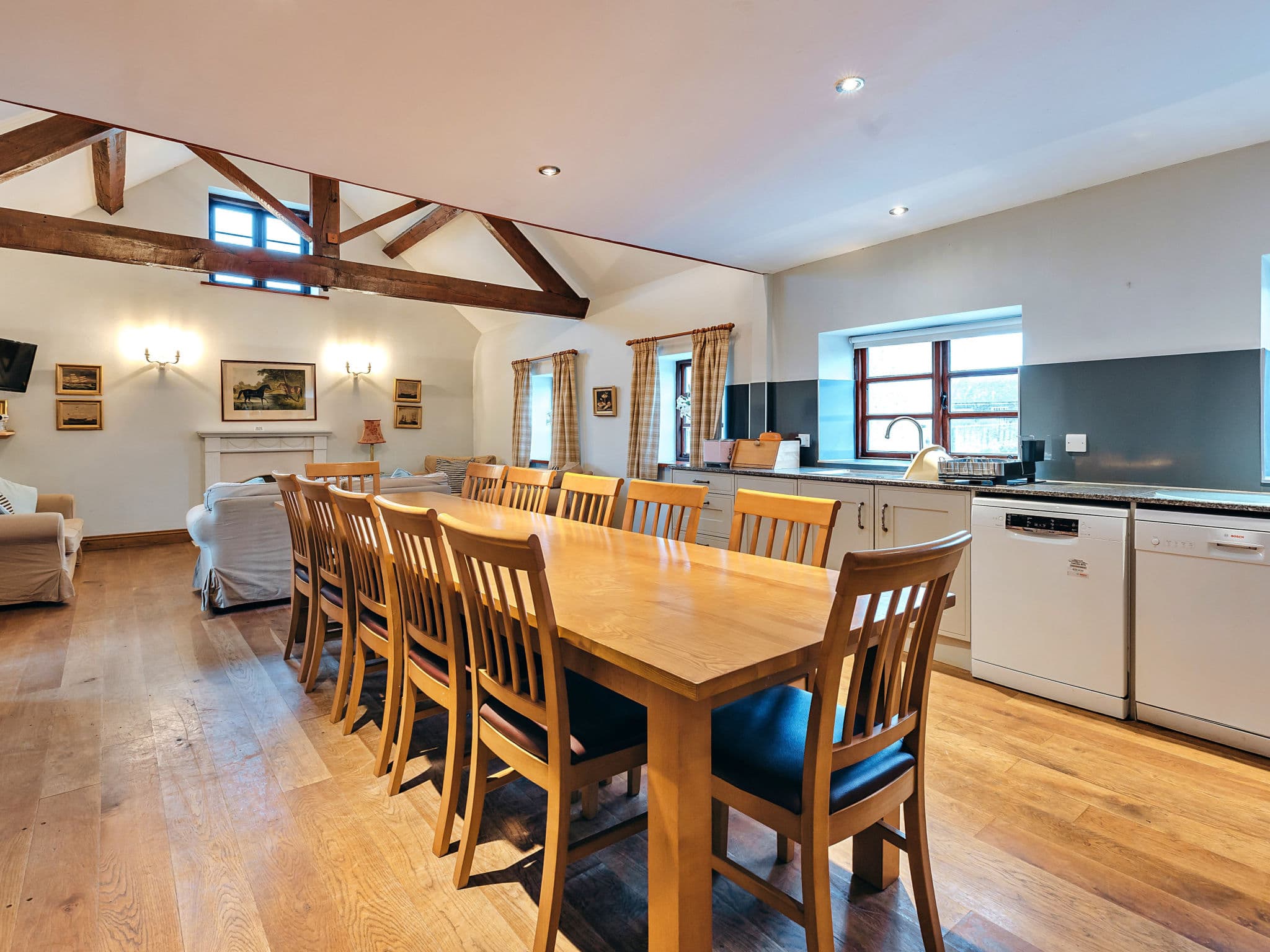 Kitchen / Dining Room