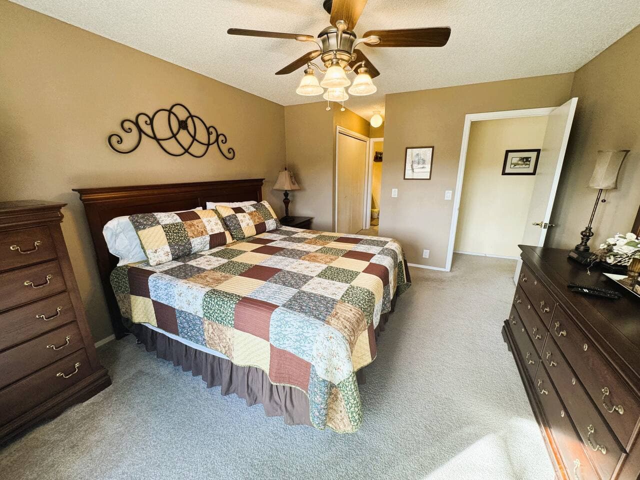 Gallery Image 13