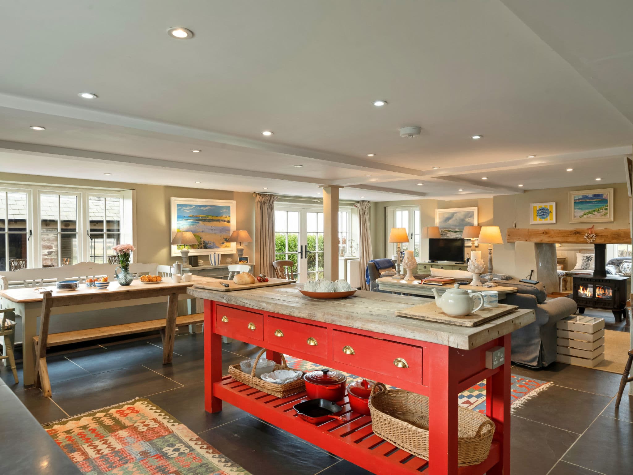 Kitchen / Dining Room