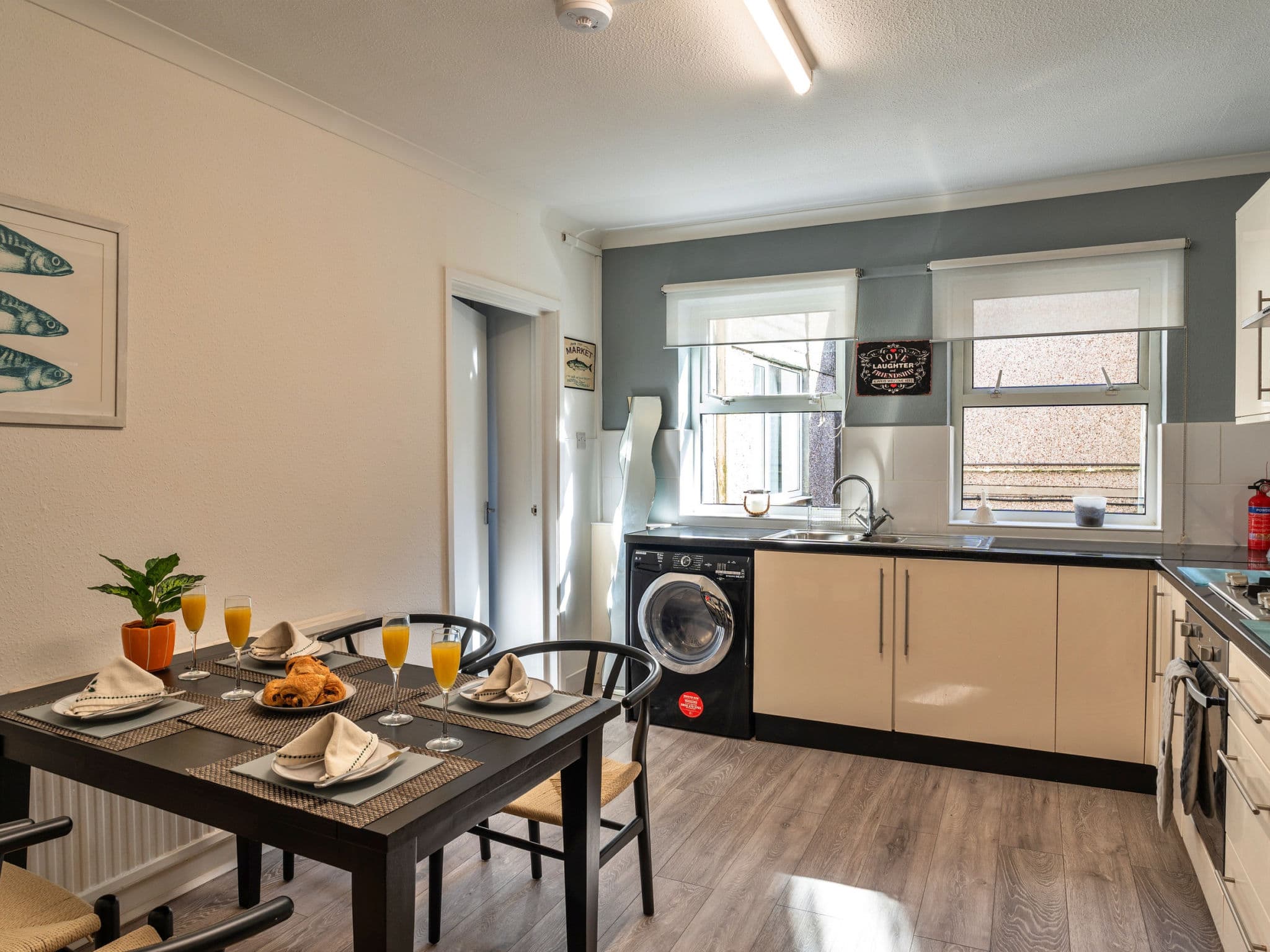 Kitchen / Dining Room